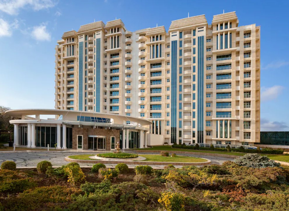 BADAMDAR HOTEL & RESIDENCES