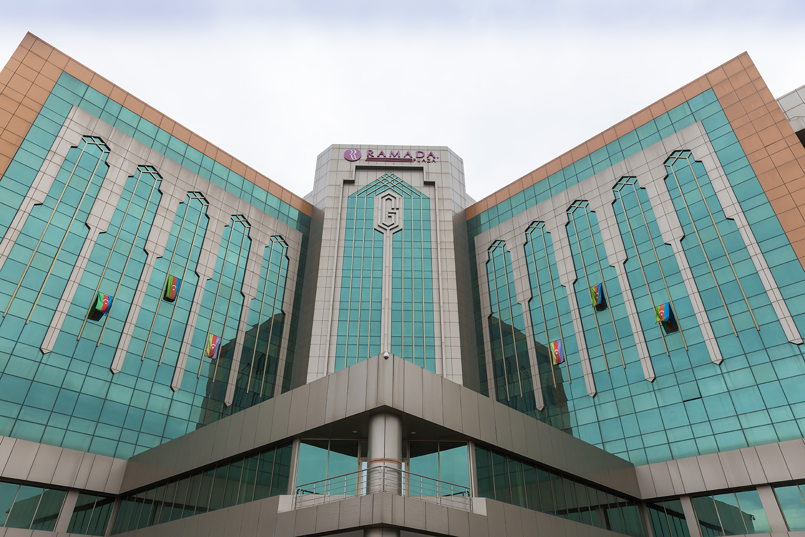 Новый уровень мирового комфорта уже совсем близко -  Ramada Plaza Gence